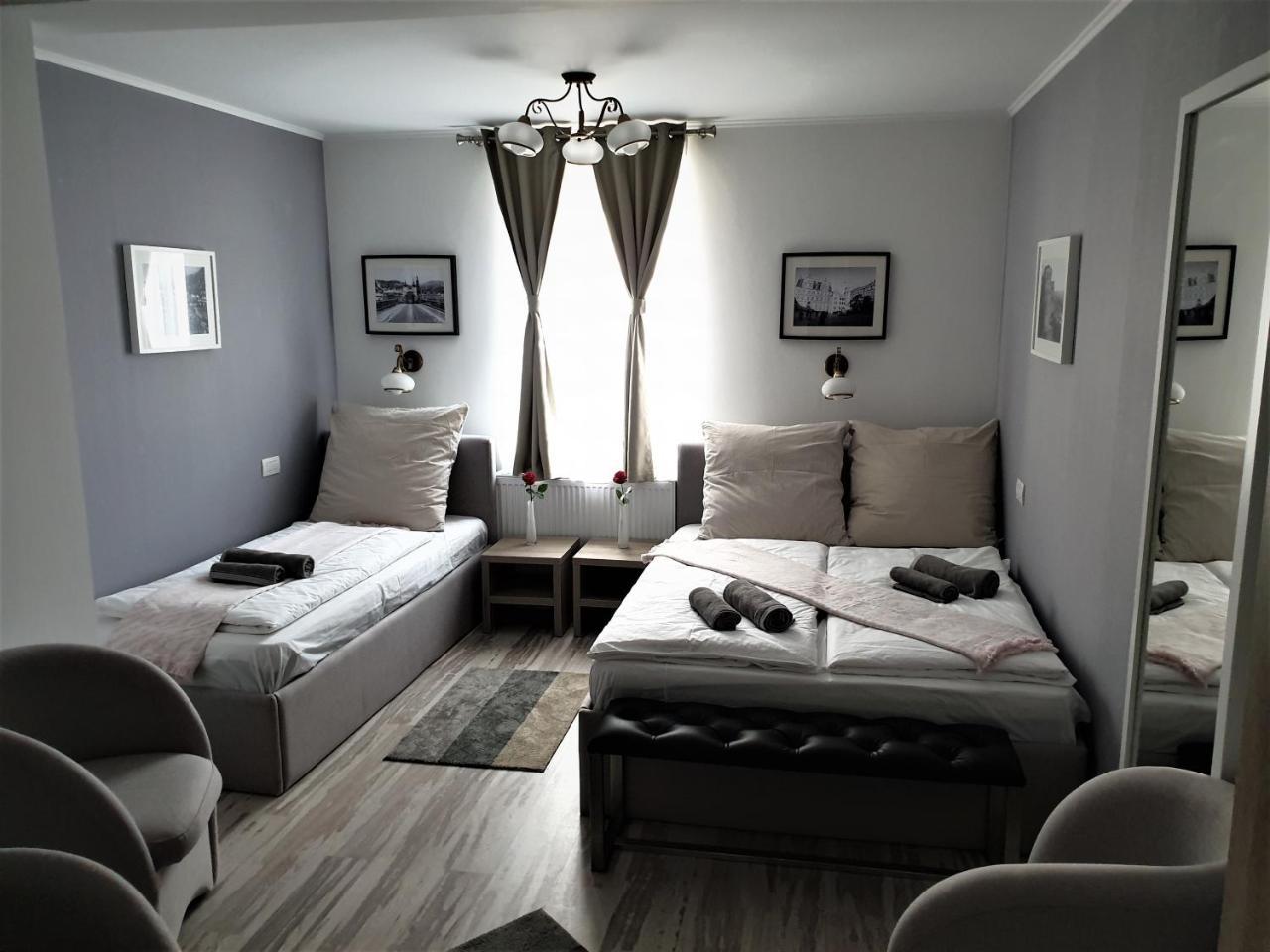 היידלברג Hotel Garni Steinbacher Tal מראה חיצוני תמונה