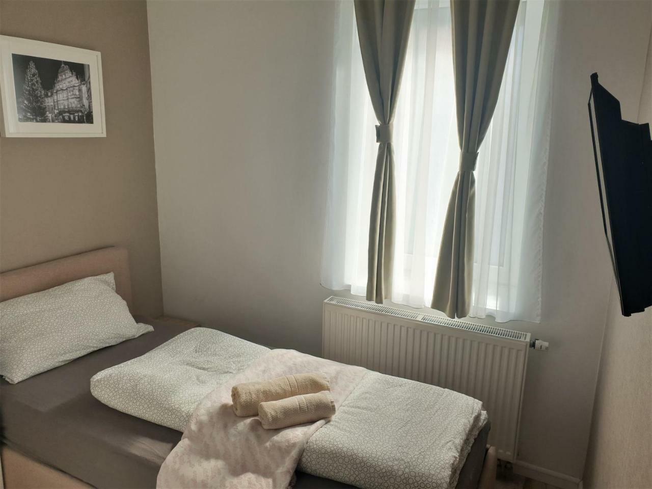 היידלברג Hotel Garni Steinbacher Tal מראה חיצוני תמונה